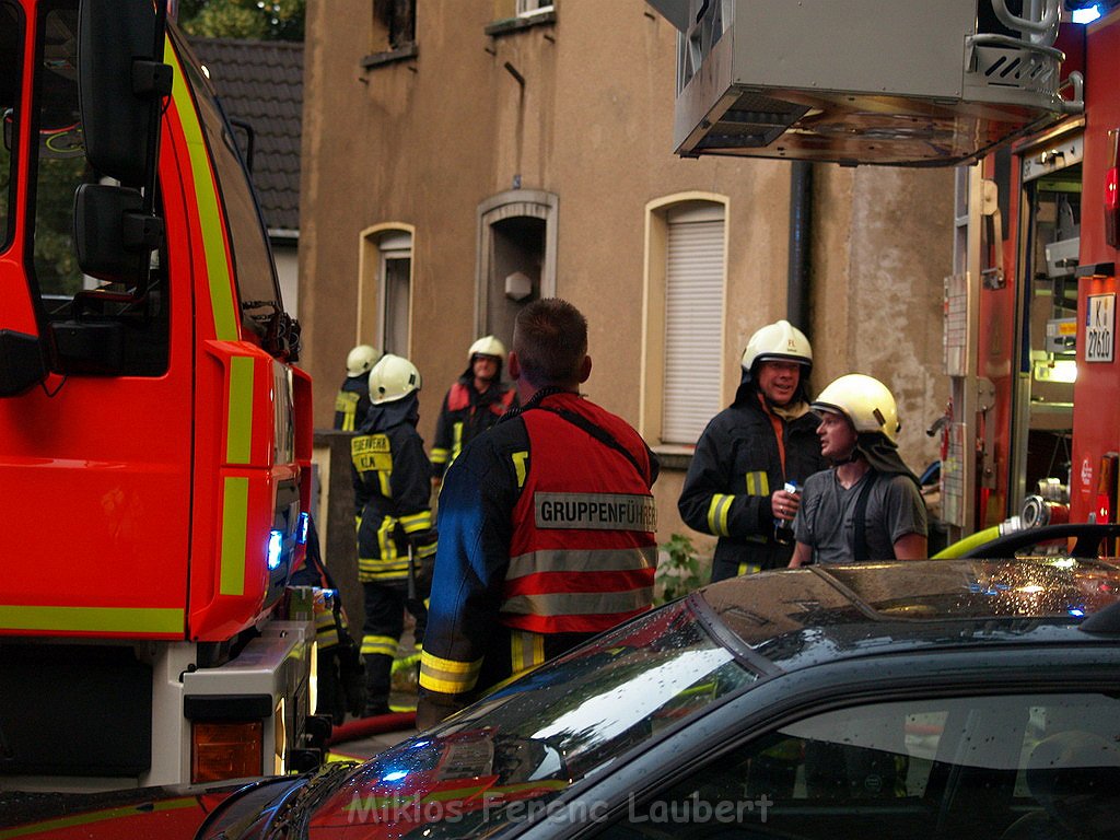 Wohnungsbrand Koeln Stammheim Stammheimer Hauptstr P245.JPG